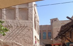 迪拜公司注冊經(jīng)營范圍要求：區(qū)域差異與合規(guī)要點